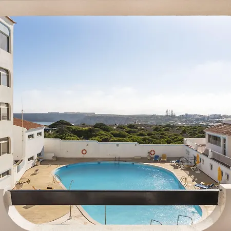 Aparthotel Navigator 3*