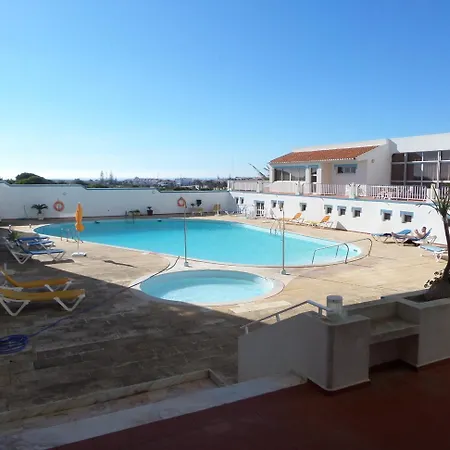 Aparthotel Navigator 3*