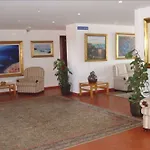 Navigator Ξενοδοχείο με διαμερίσματα 3*