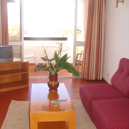 Navigator 3* サグレス