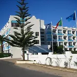 Navigator 3*